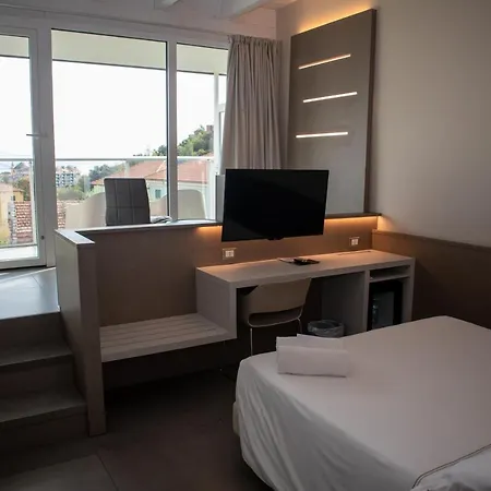 Hotel Poggio 4*