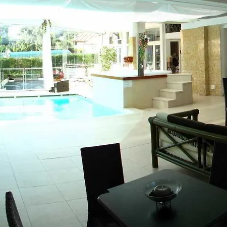 波吉奥酒店 4* 阿伦扎诺